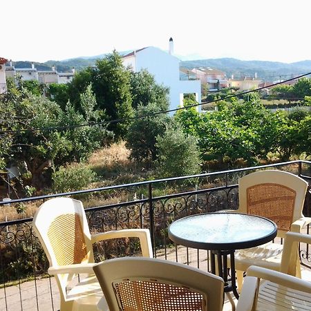 Athanasios Tsoumas Apartments Kastrosikia Rom bilde