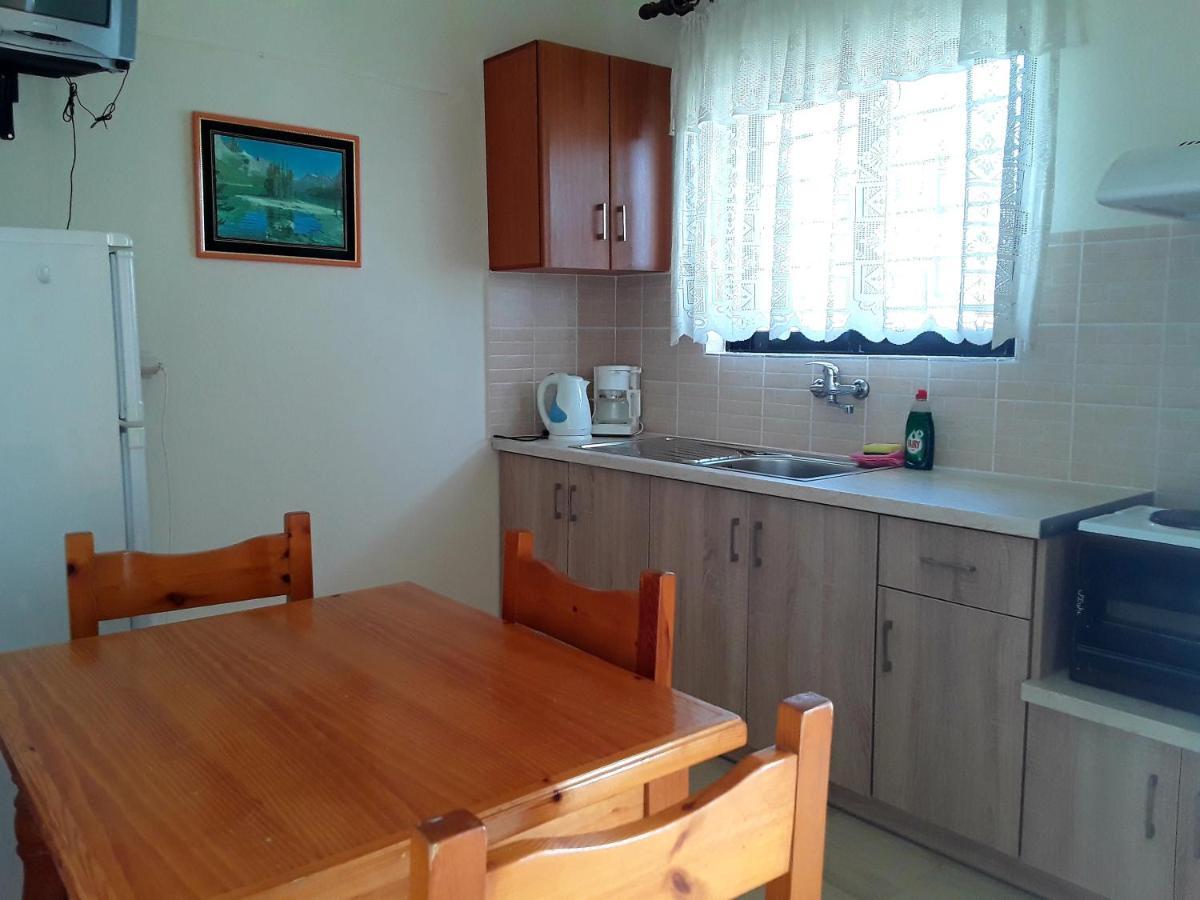Athanasios Tsoumas Apartments Kastrosikia Eksteriør bilde