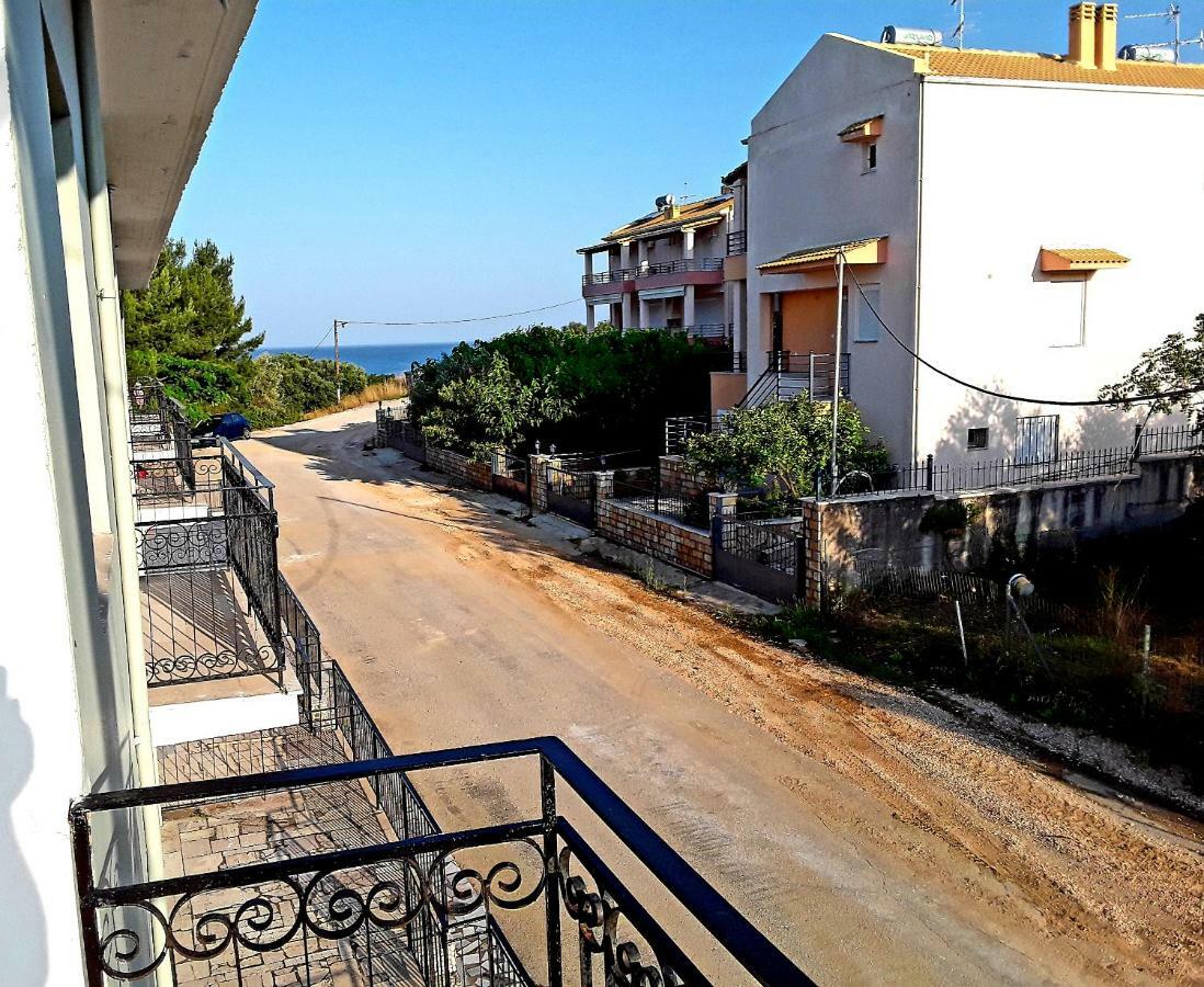 Athanasios Tsoumas Apartments Kastrosikia Eksteriør bilde