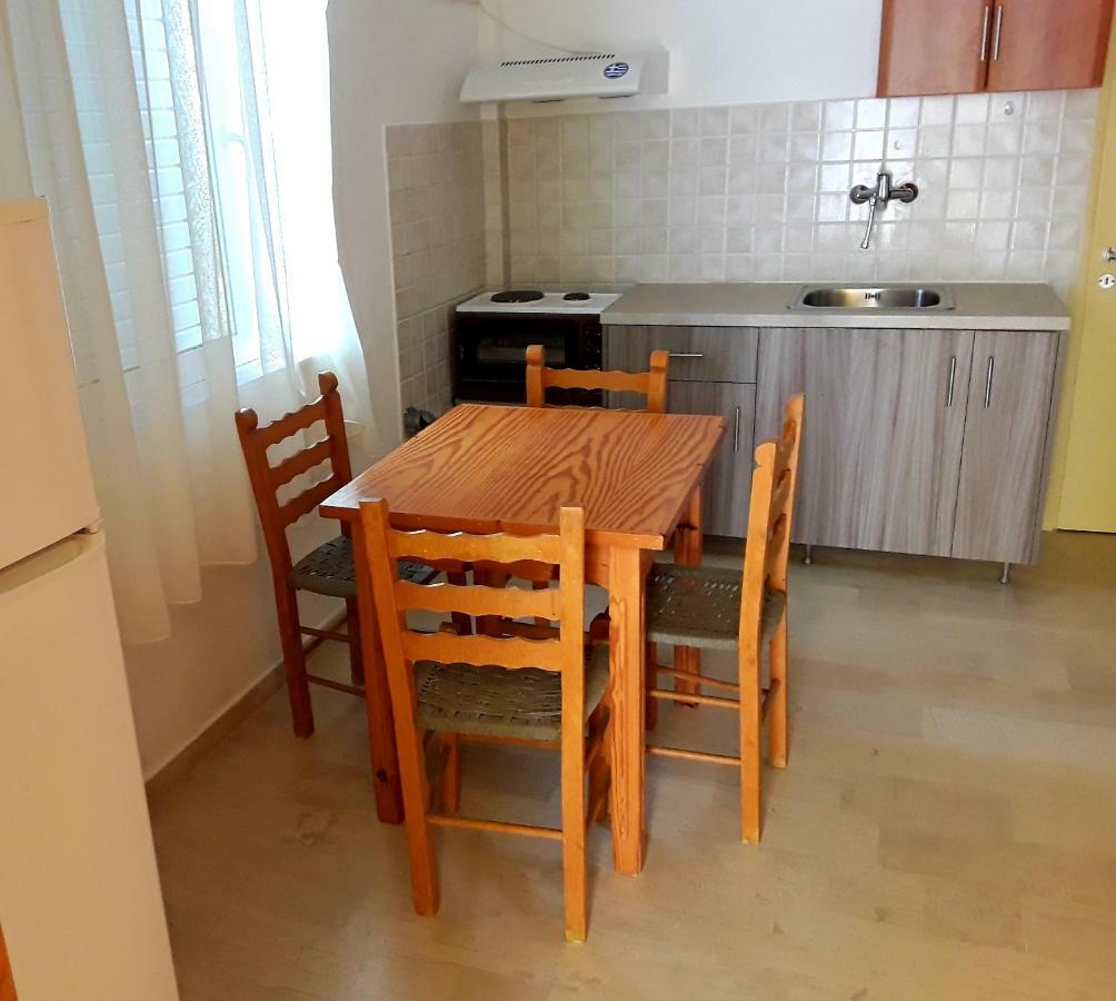 Athanasios Tsoumas Apartments Kastrosikia Eksteriør bilde