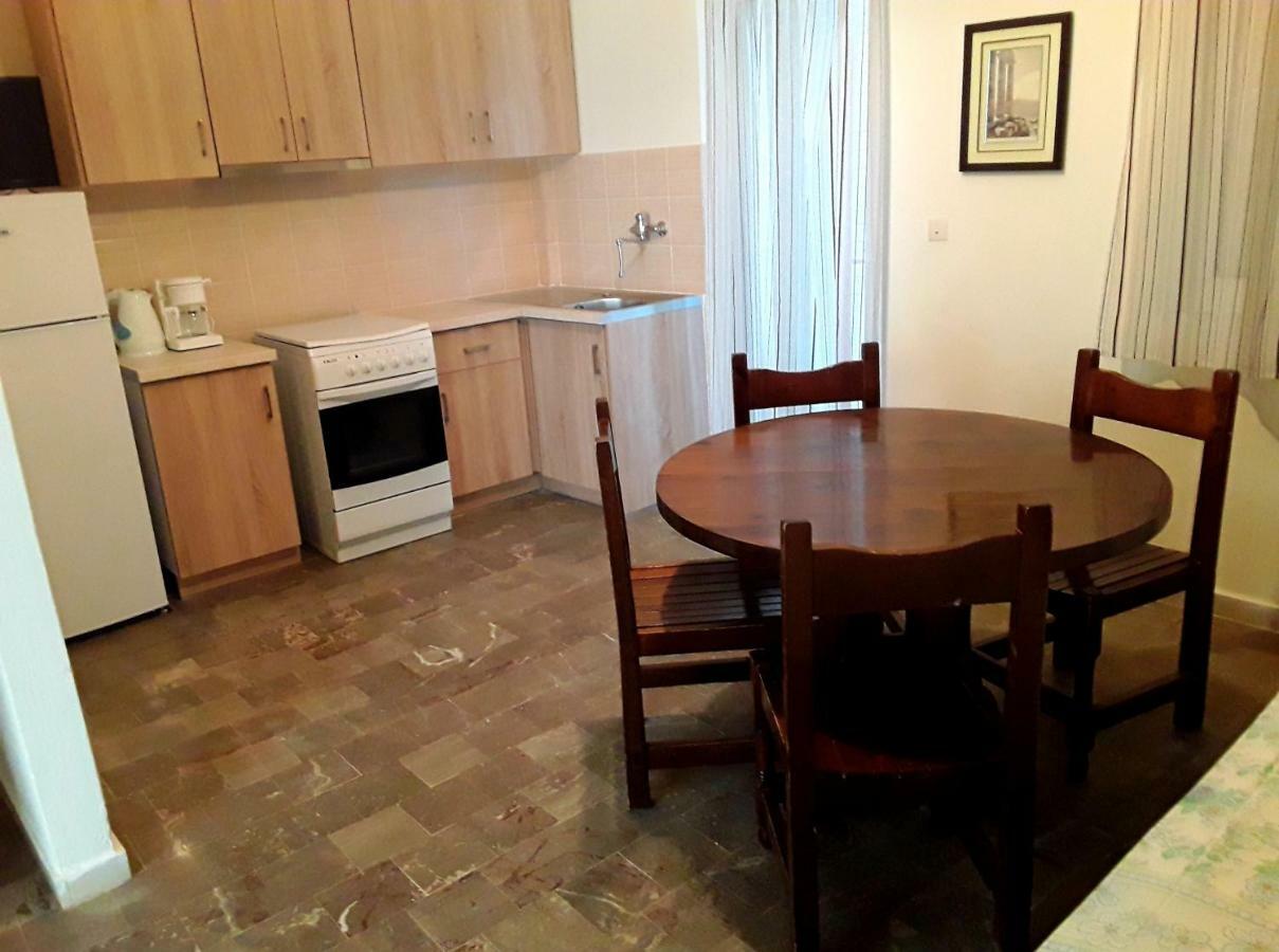 Athanasios Tsoumas Apartments Kastrosikia Eksteriør bilde